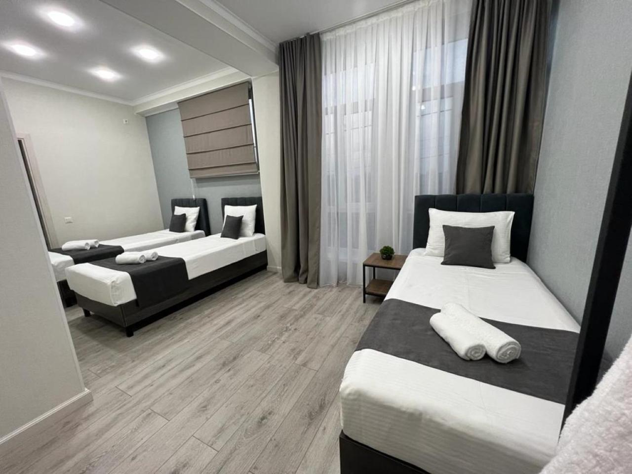 Urban Hotel Bishkek Exterior foto